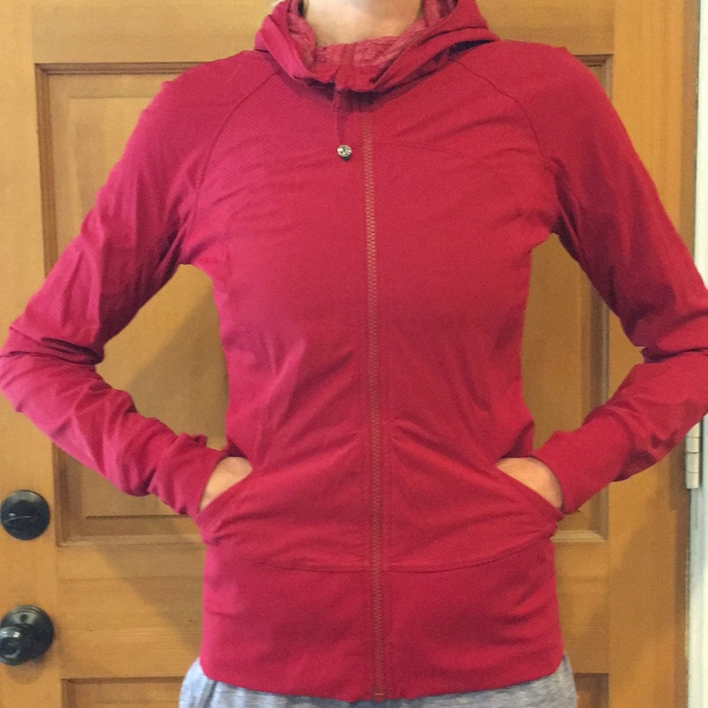 Lululemon Ruby Red Reversible Jacket Size 8 - image 7